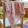 Lekki kocyk do przedszkola bawełna i minky w urocze kotki