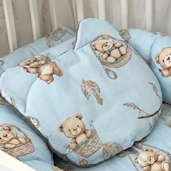 Płaska poduszka miś z uszami do łóżeczka wzór Misie Boho Blue