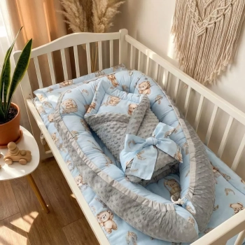 Zestaw do łóżeczka 6w1 kokon rożek kocyk poduszki Misie Boho Blue widok z góry